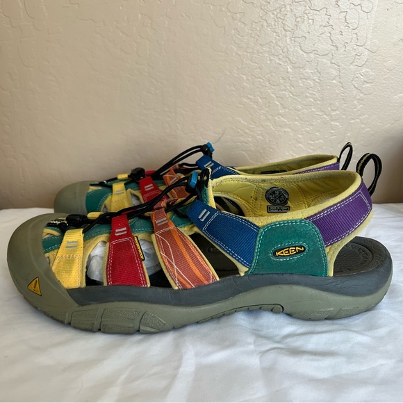 Mens Keen Rainbow Sandals - Size 16 - Picture 7 of 9